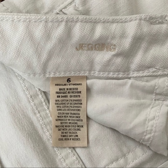 AEO | Mid-rise Stretch Skinny White Jean - Picture 5 of 11